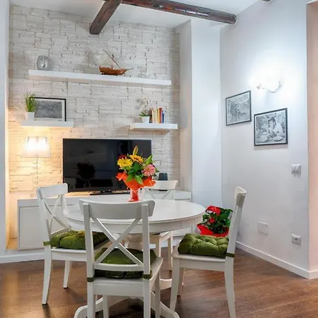 Accogliente Intero *