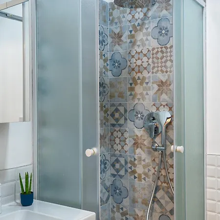 Accogliente Intero *