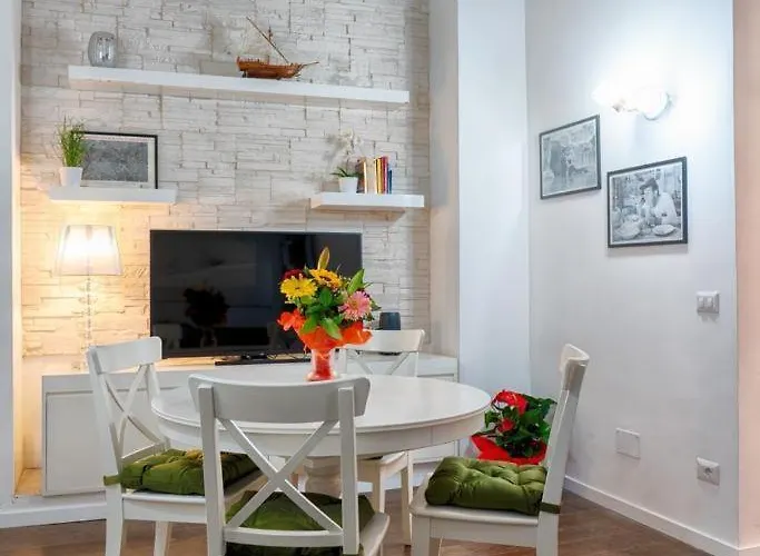 Accogliente Intero *